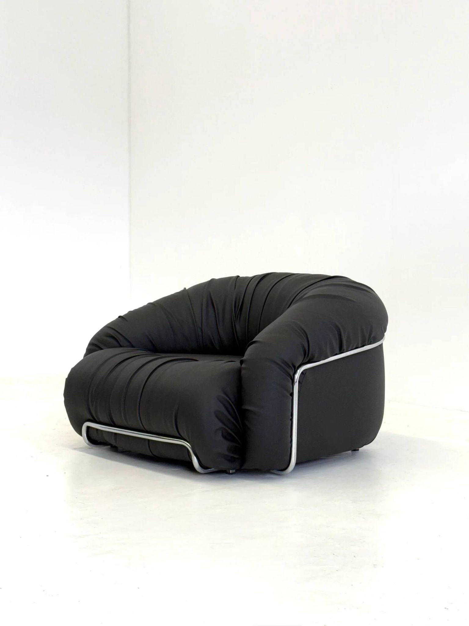 Italian Space Age armchairs in black