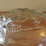 Art deco cup in pressed glass paste