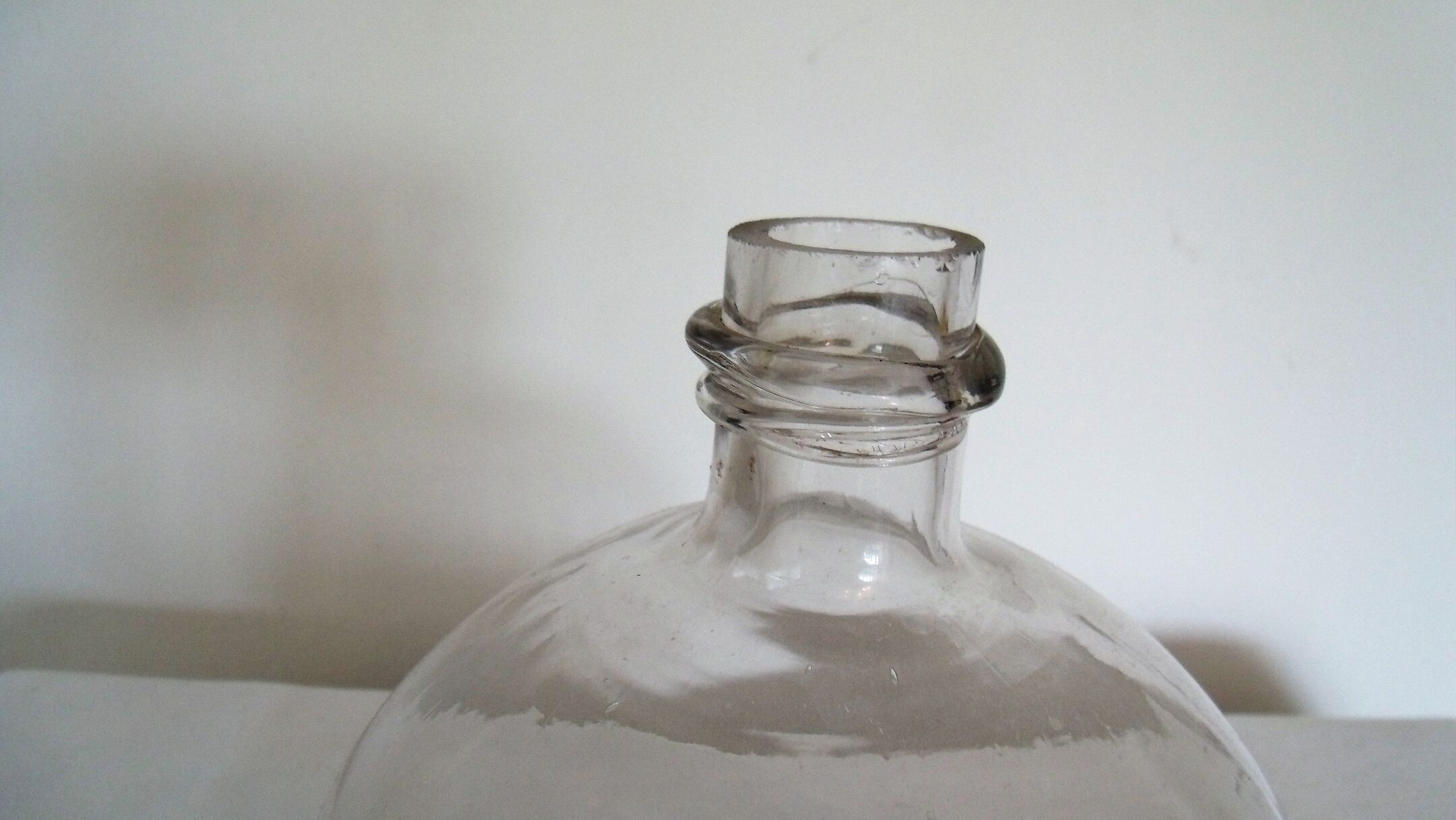 Former blown glass trap jar