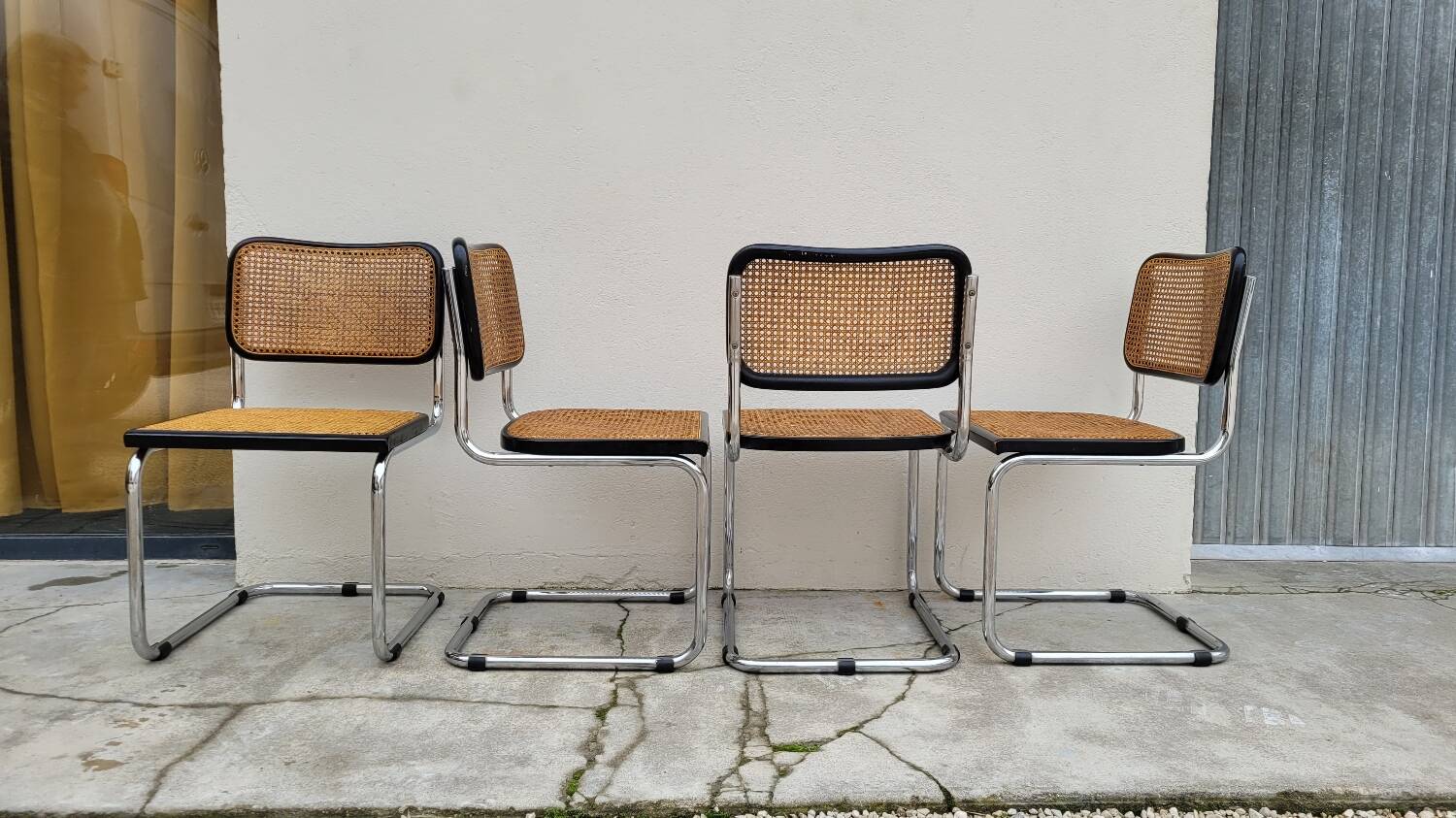 Set of 4 Marcel Breuer cesca black b32 chairs