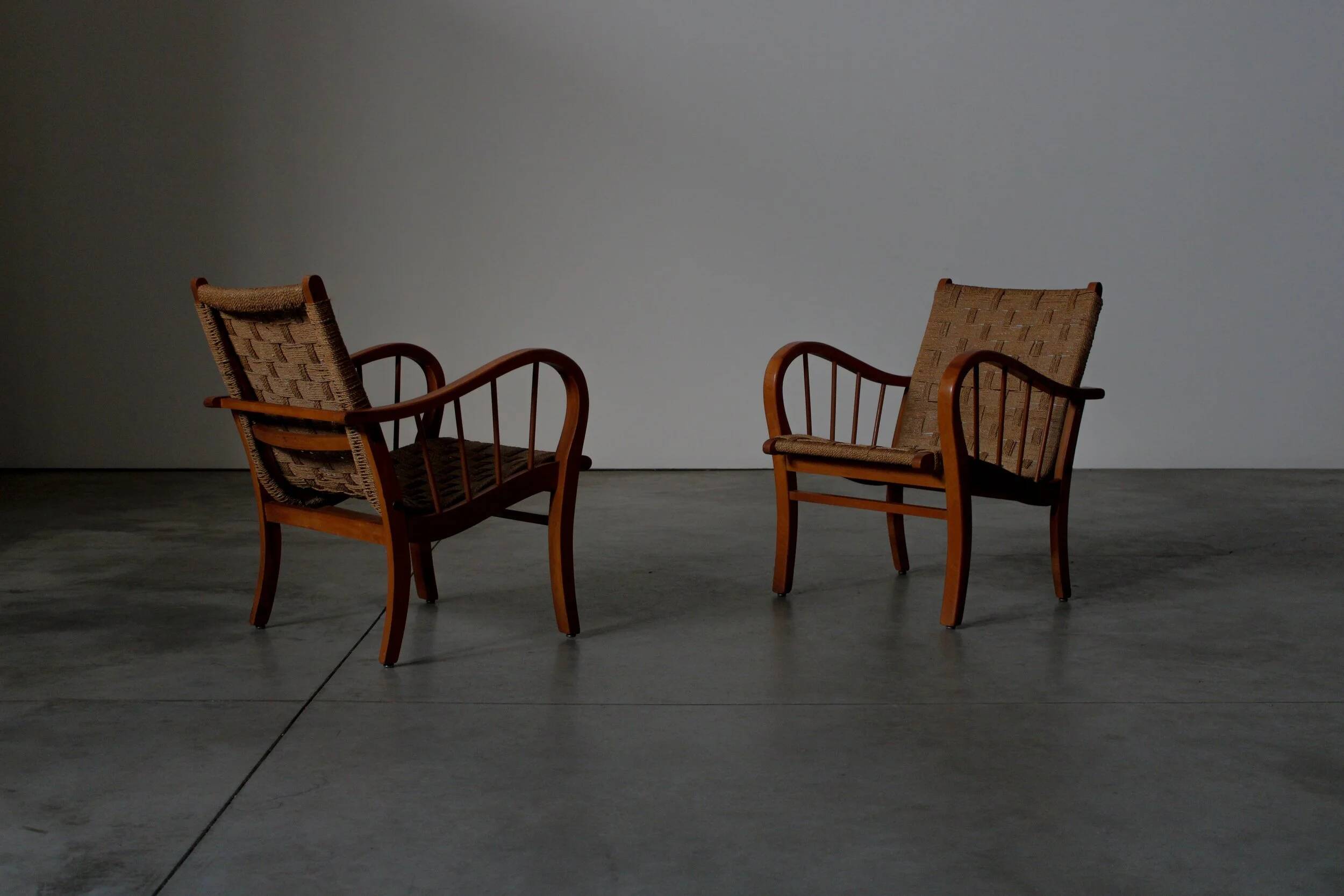 Pair of oak and rope arm chairs - Germany 1950s