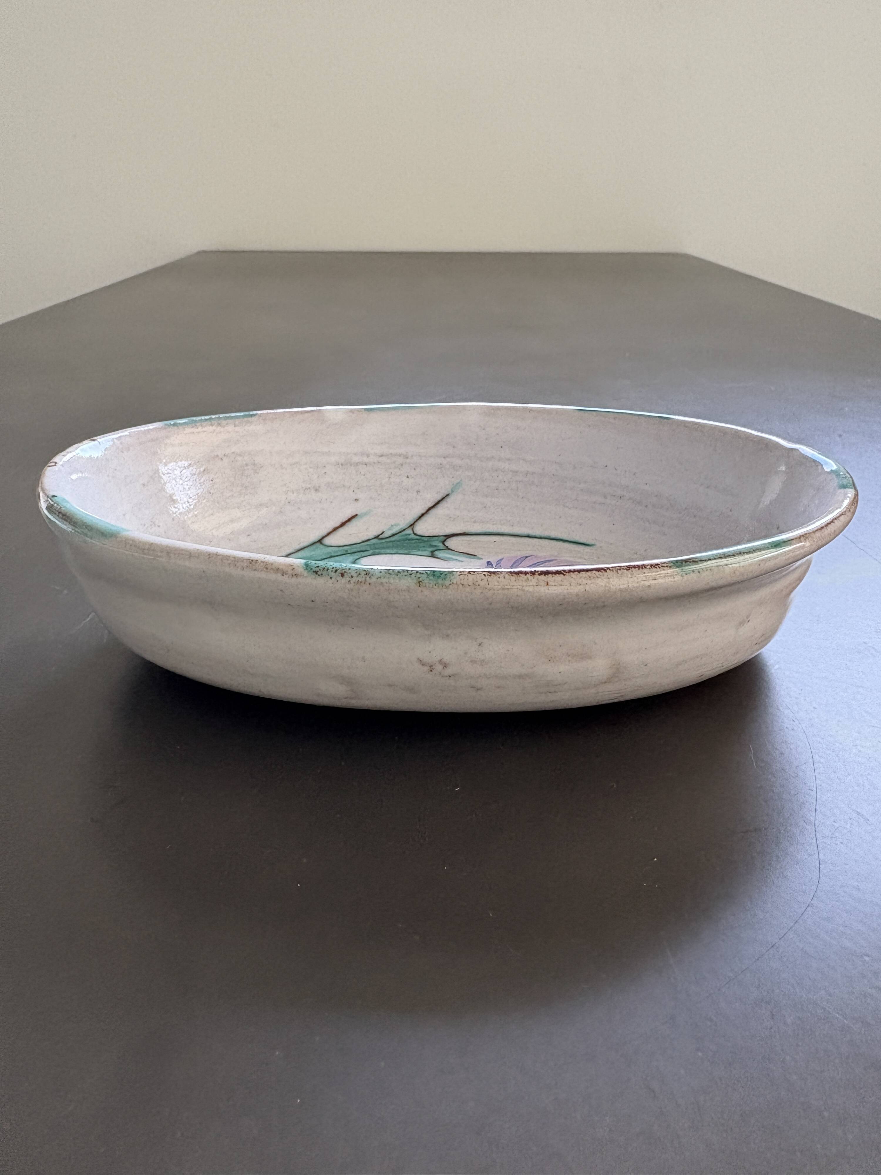 Small Vallauris dish with thistle