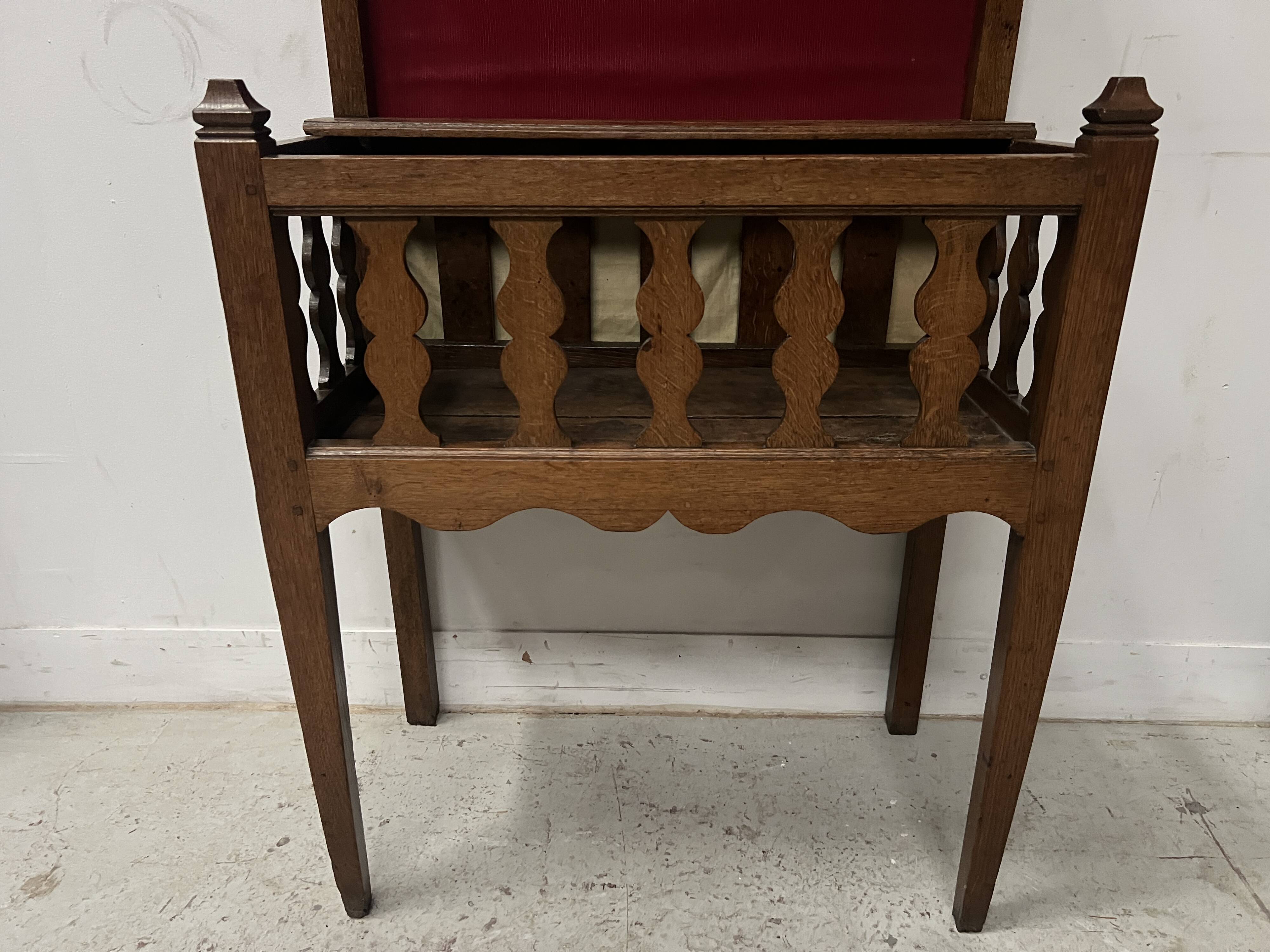 "Picardy Stem-Trapped" oak cabinet, 18th century