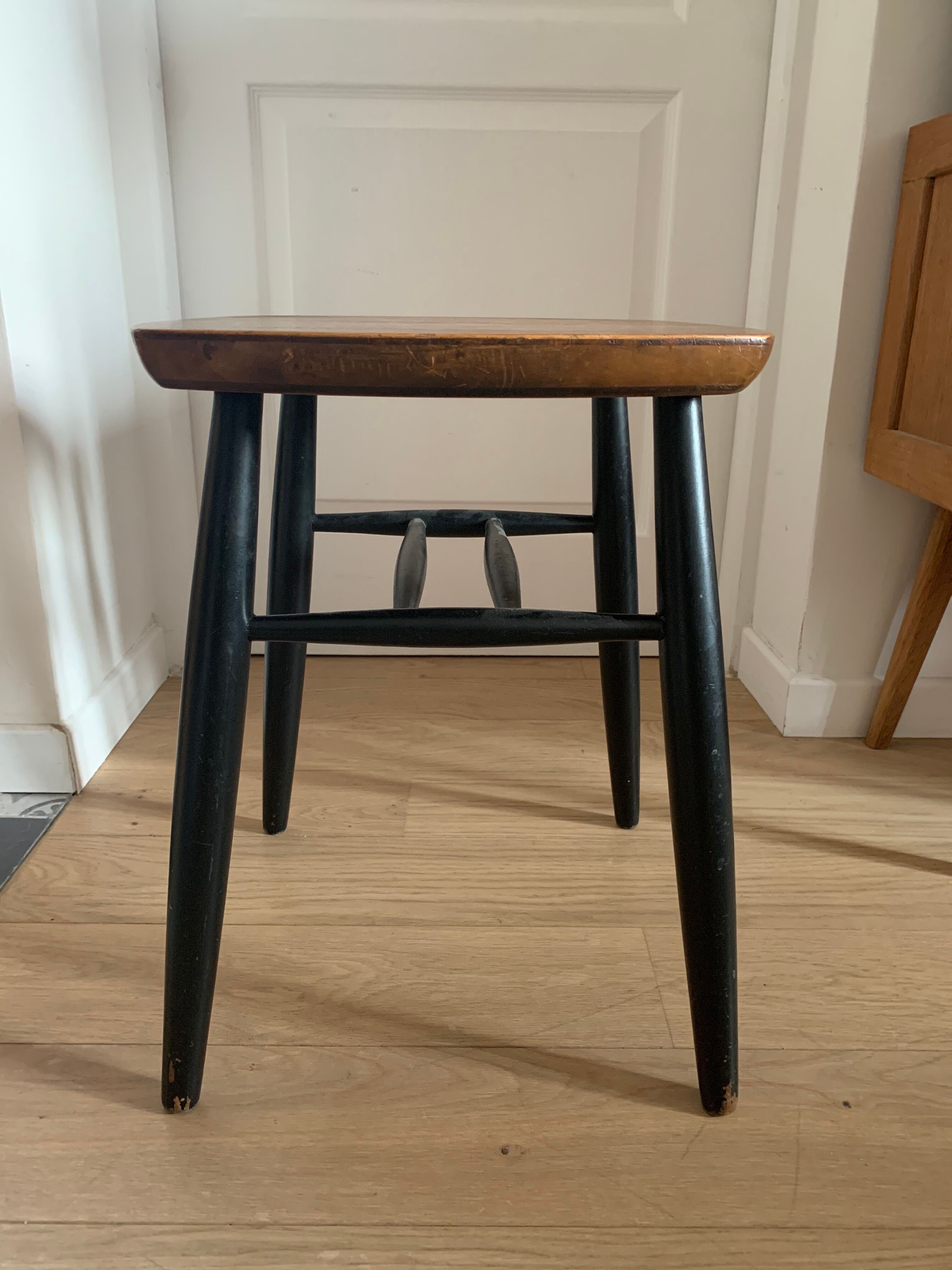 Vintage Scandinavian stolefabrik