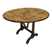 Table de vignerons rustique