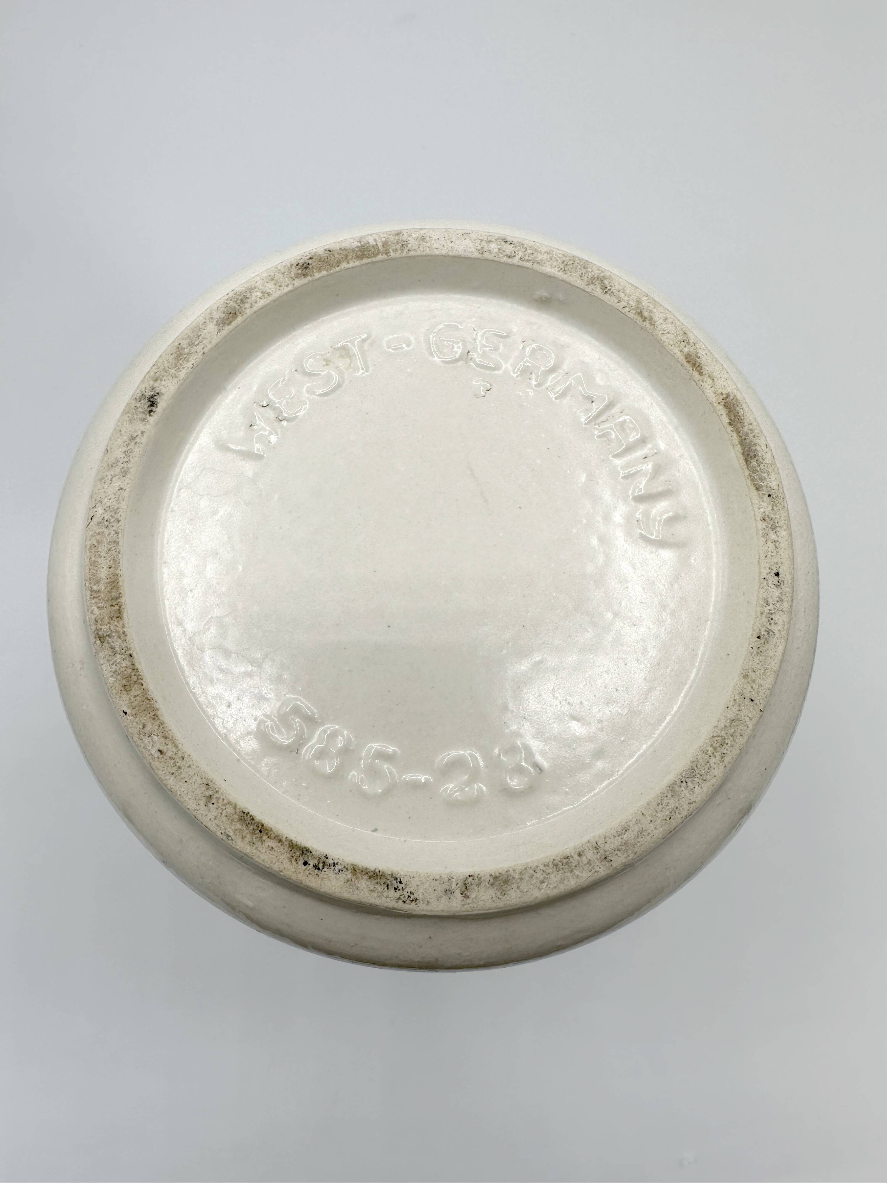 Vase Bay Keramik, circa 1965, West Germany