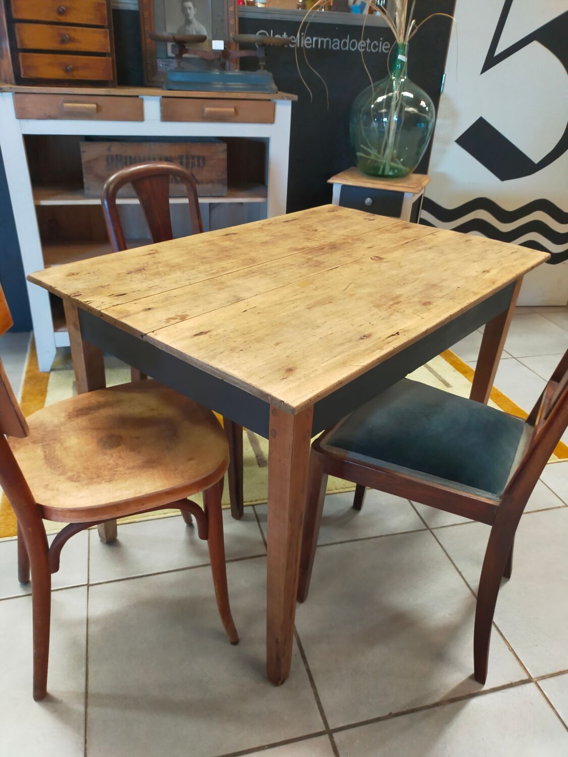 Farm table 4 people updated