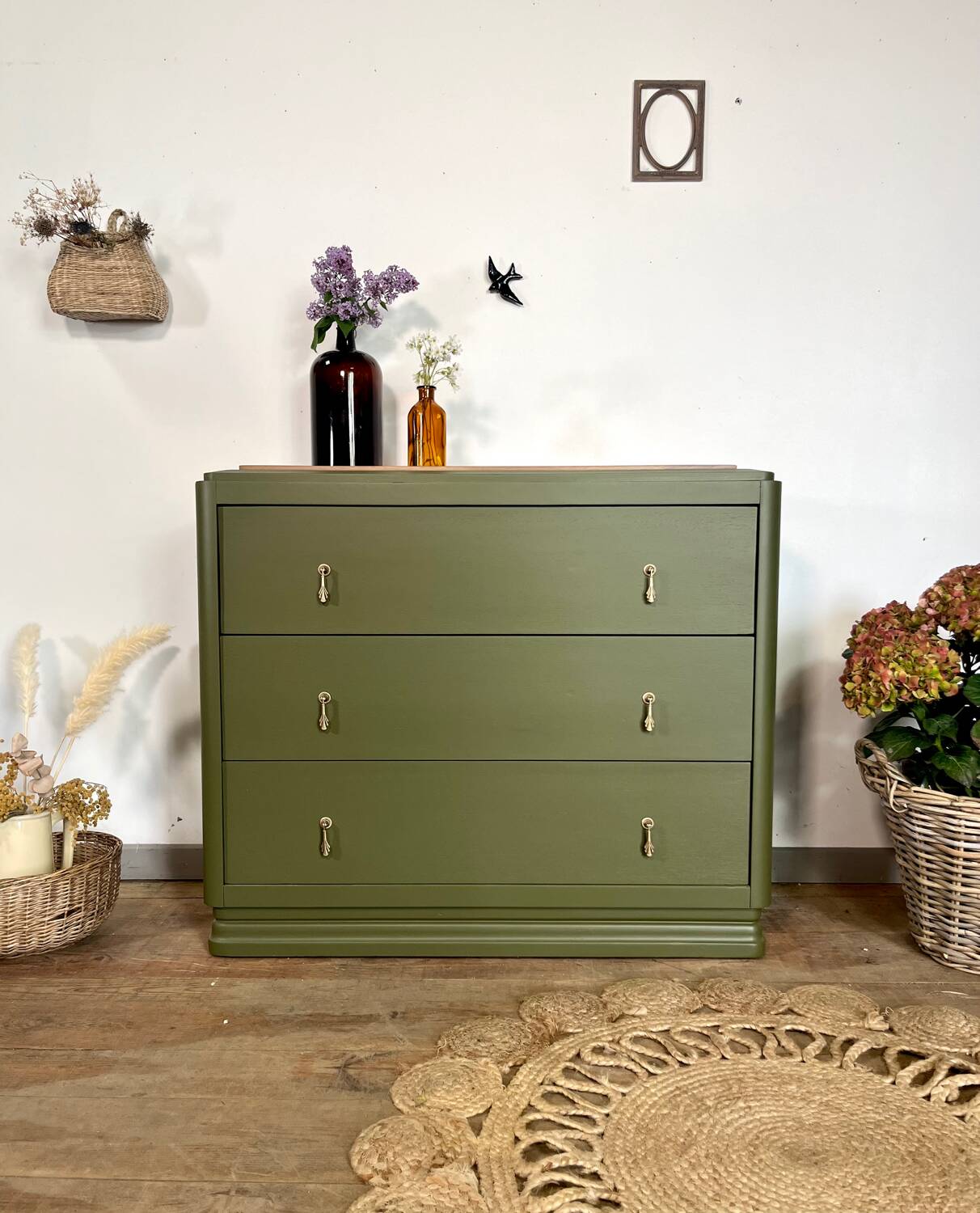 Art Deco chest of drawers