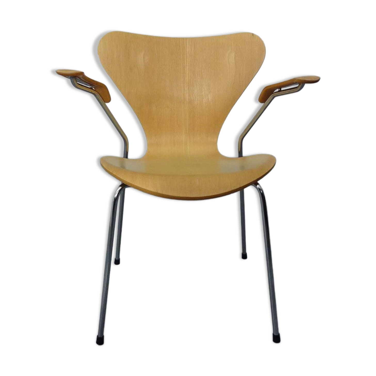 Danish 3207 Armchair by Arne Jacobsen for Fritz Hansen, 1991