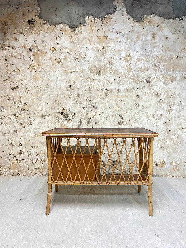 Bureau rotin