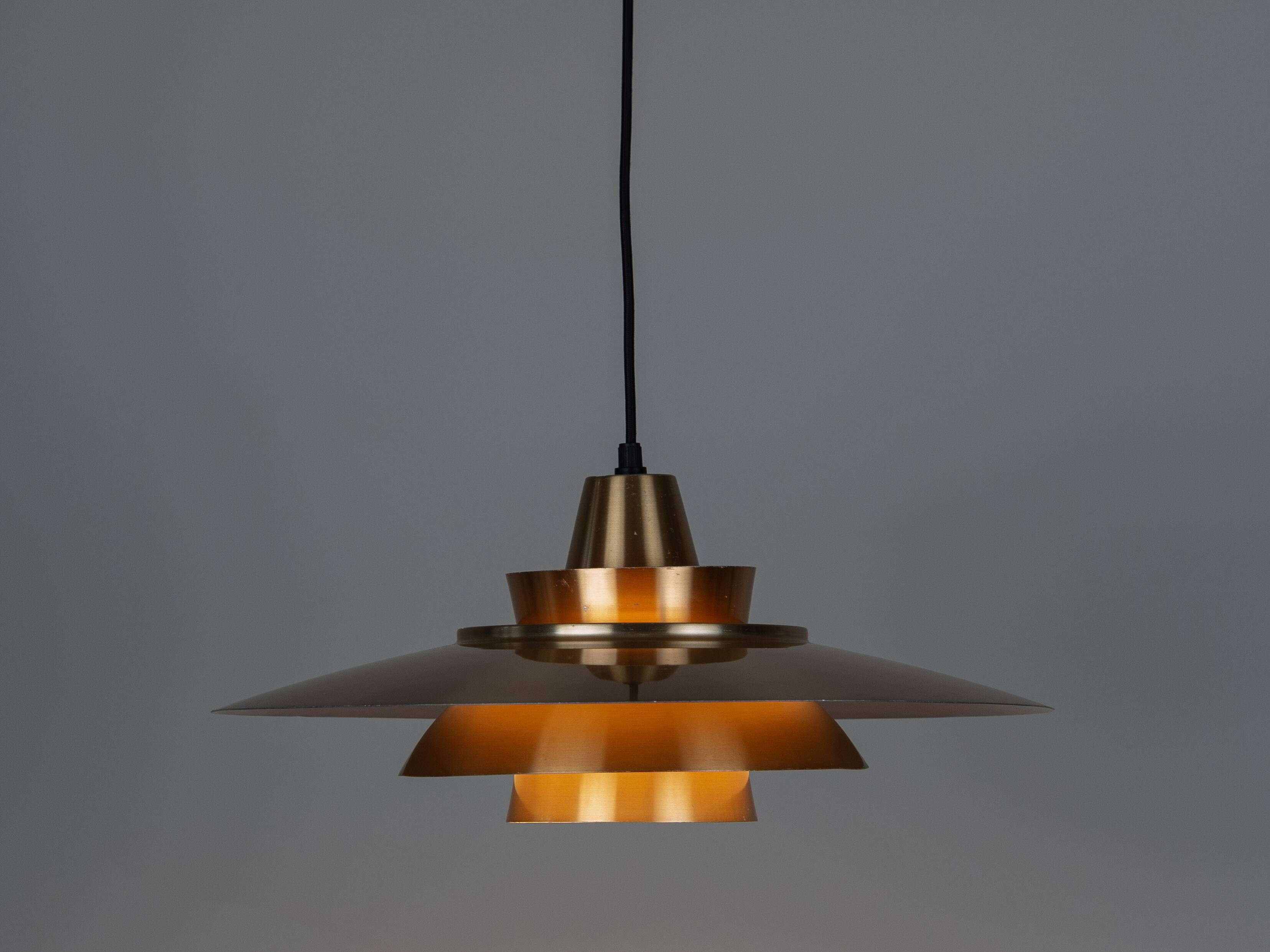 Pair of 2 Danish vintage lamps Superlight by David Mogensen, 1980s