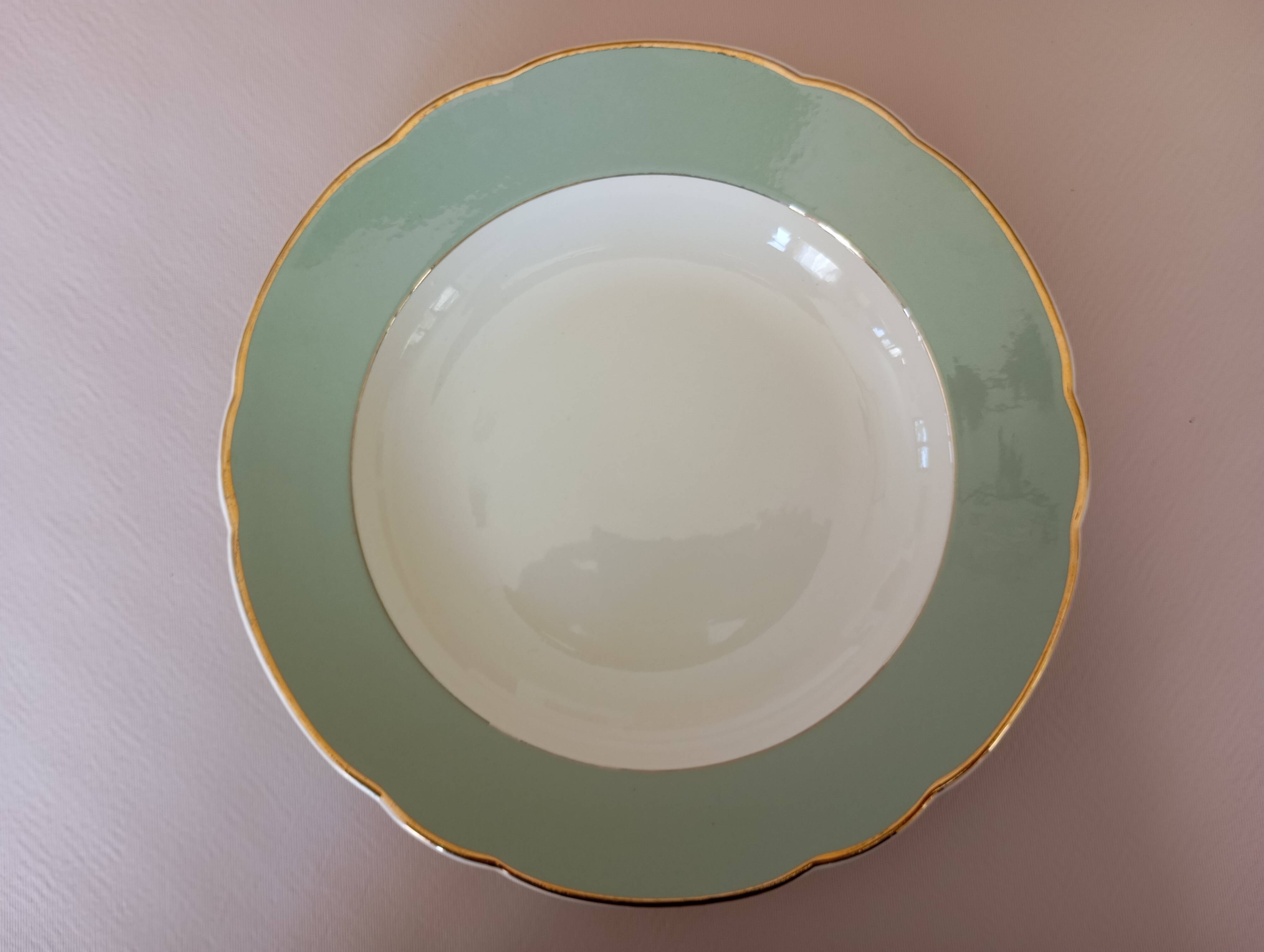Villeroy & Boch Mettlach Celadon and Gold Deep Dish