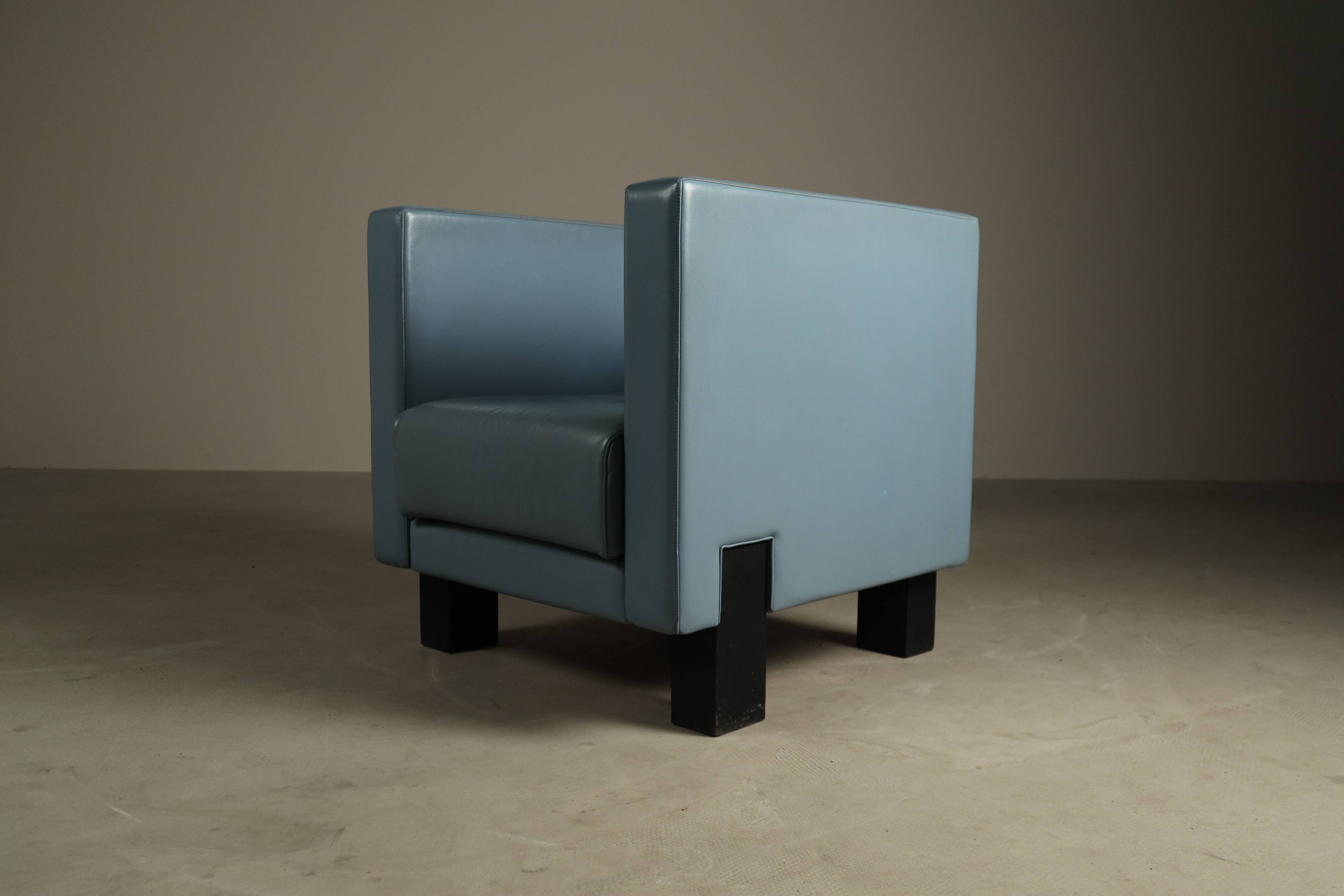 Paire de fauteuils « Moji » de Shigeru Uchida pour Poltrona Frau