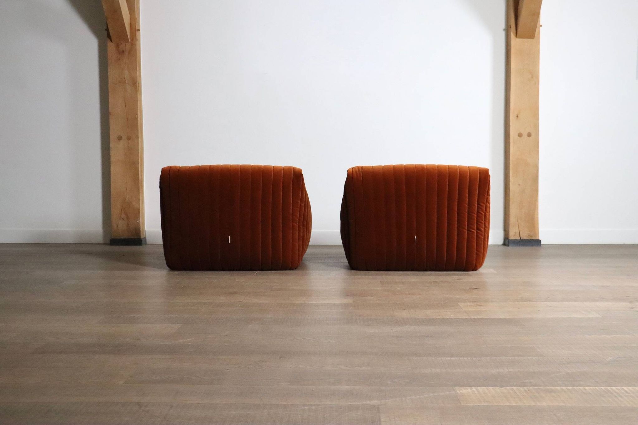 Pair of Cinna Sandra lounge chairs in velvet by Annie Hieronimus, 1970s