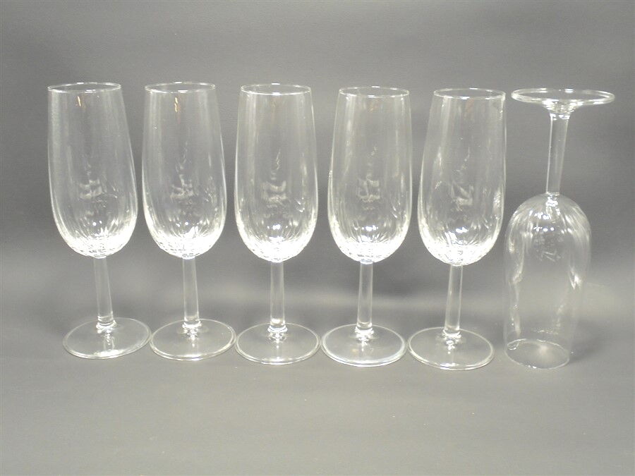 Set of 6 champagne flutes