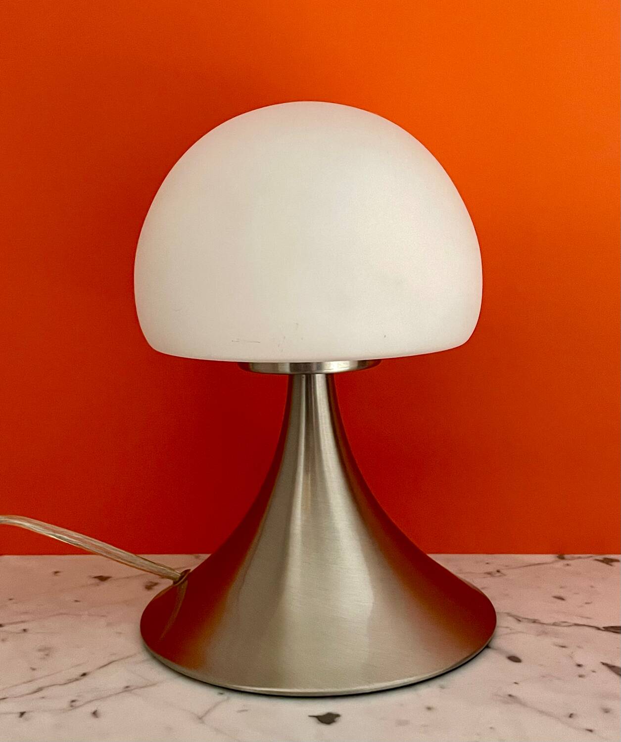 Lampe champignon pied tulipe