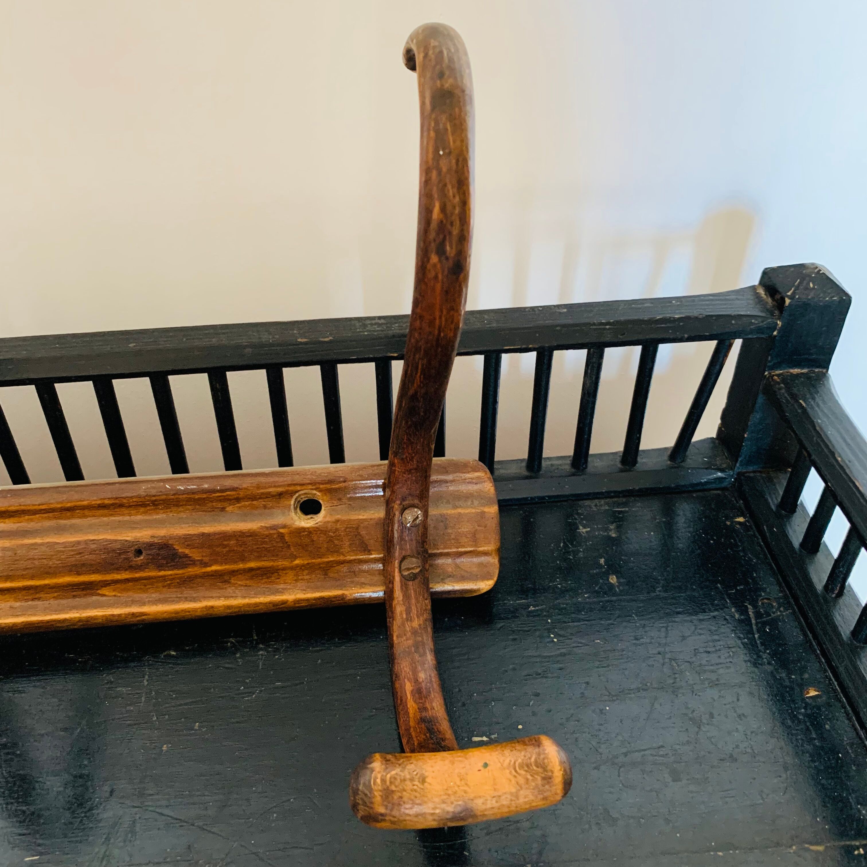 Wall coat rack 3 hooks