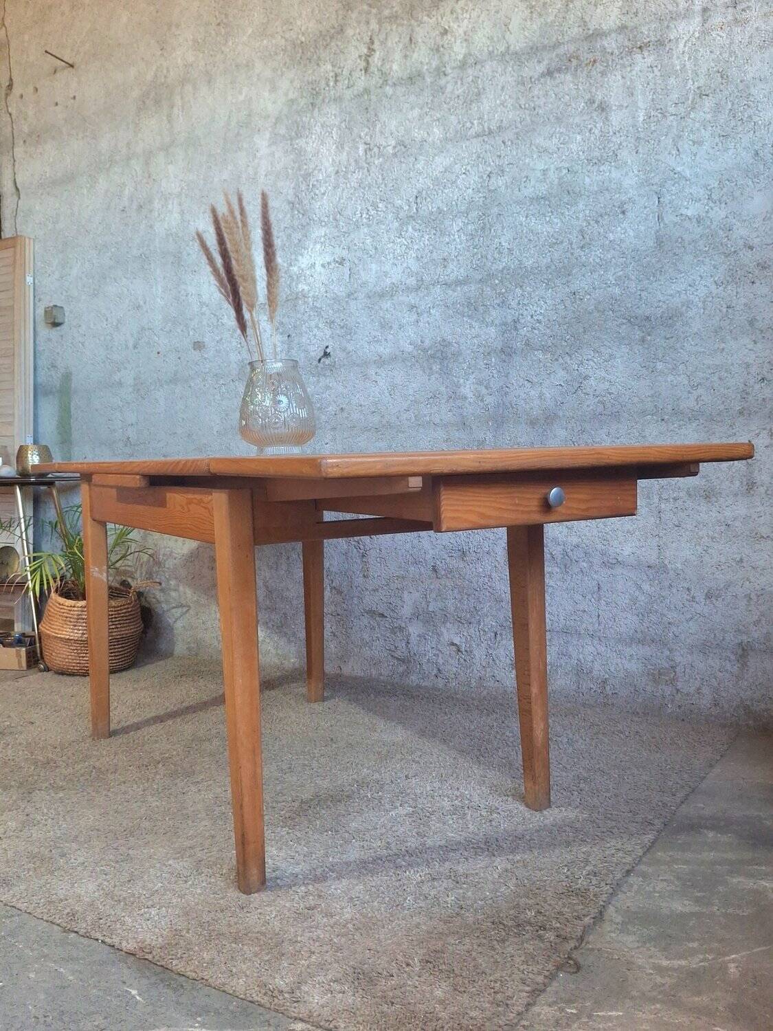 1950s dining table with sliding extensions