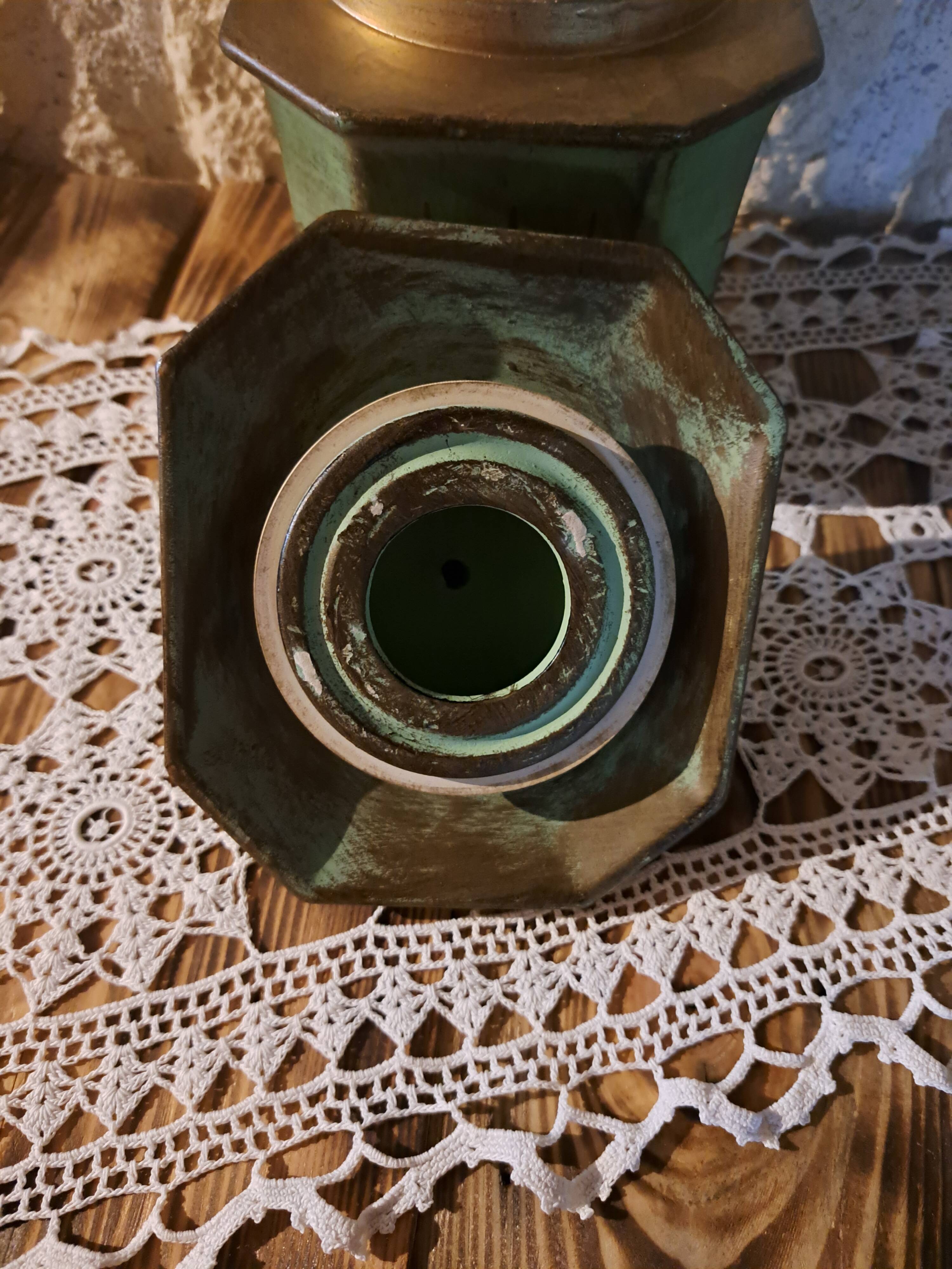 Vintage ceramic tobacco pot with bird decor