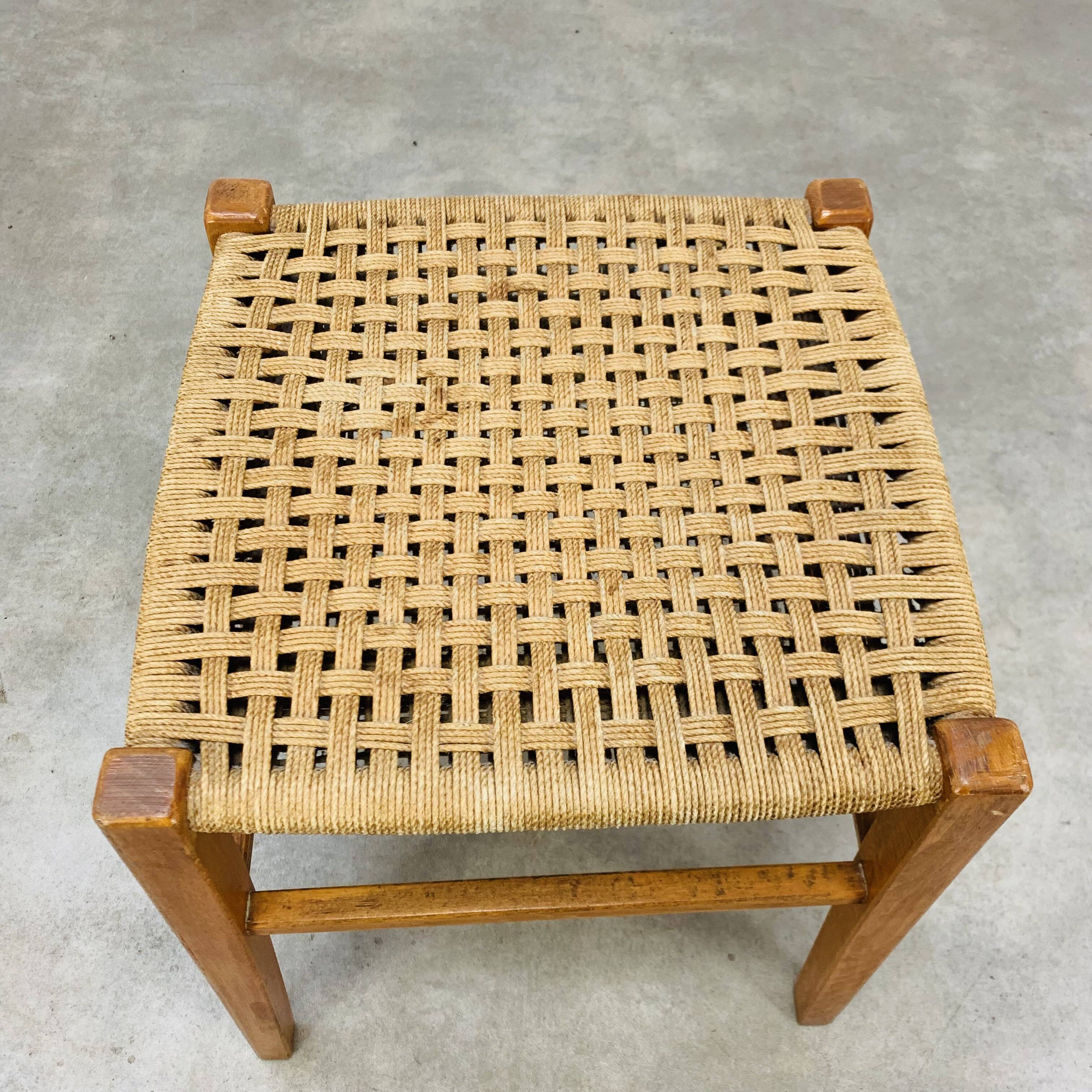 Rope stool and square wood 60s