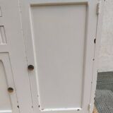 Small white Mado buffet, chippy paint
