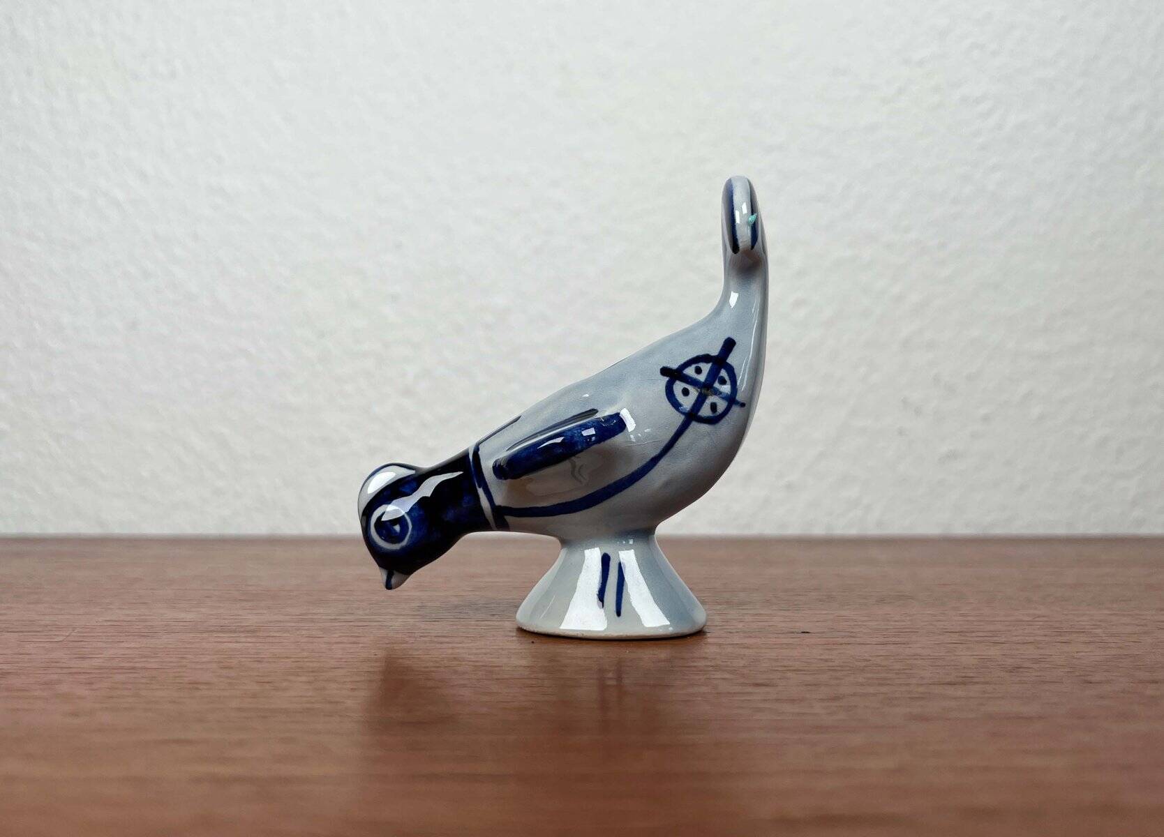 Ceramic bird candlestick from the Danish mid-century studio of Søholm, 1960s.