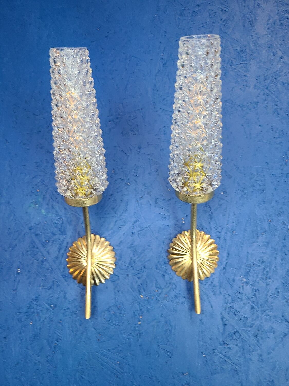 Pair of vintage 1970 glass and metal wall lights
