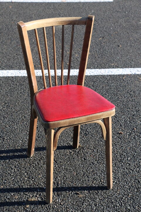8 chairs Baumann No. 12 red beech skai way
