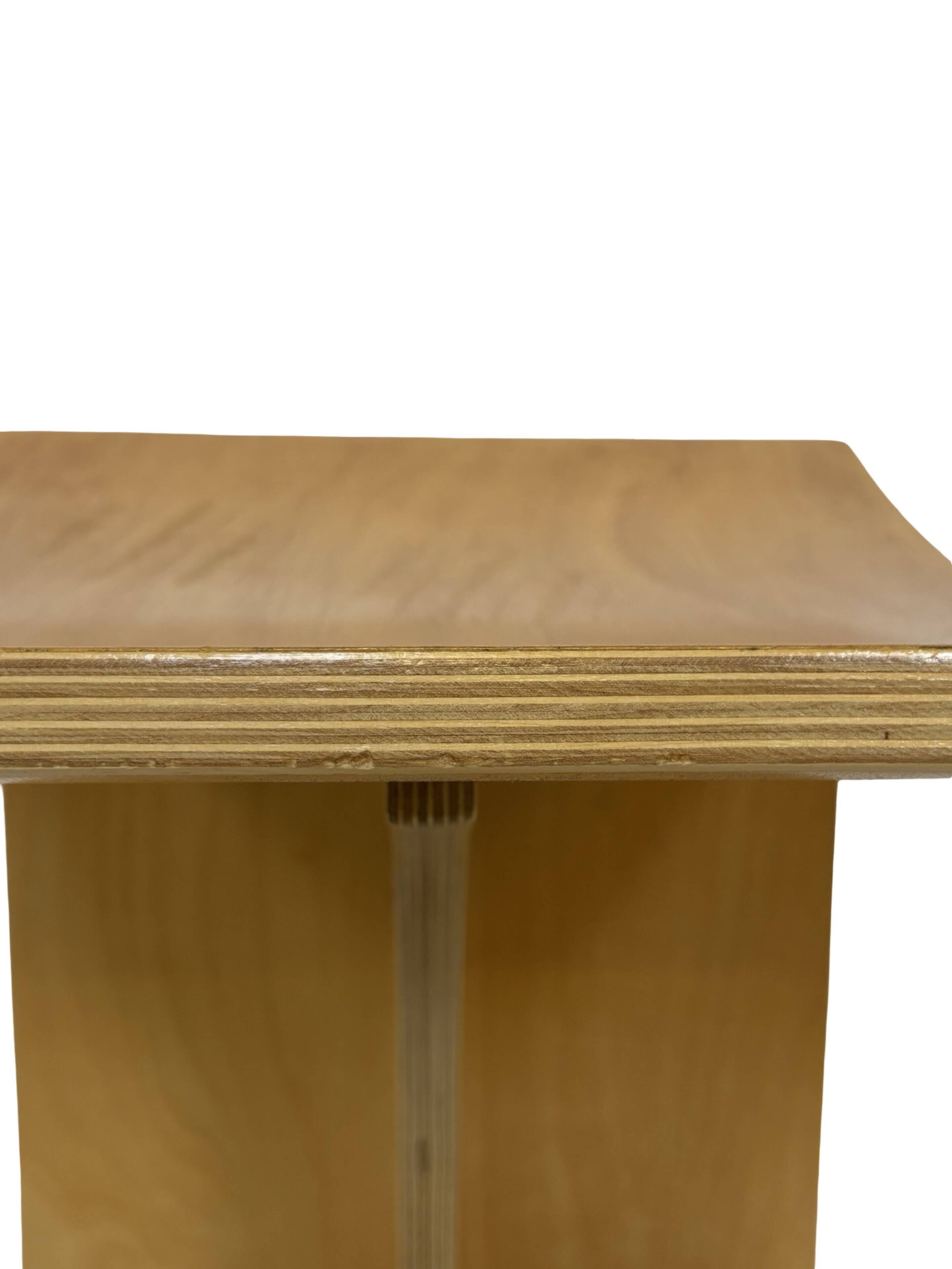 Vintage side table 80s curved plywood minimalist design