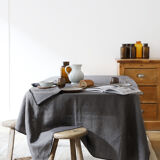 Anthracite linen tablecloth