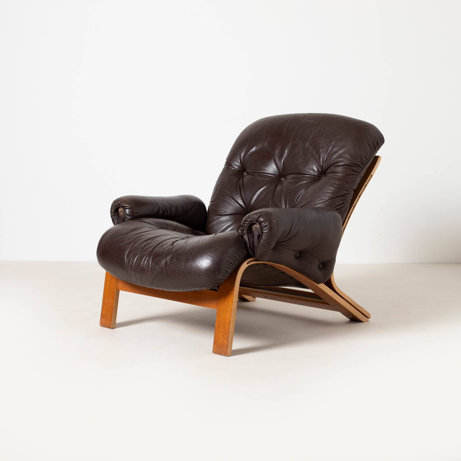 Set of Ry Wing lounge chair and ottomanby by Elsa and Nordahl Solheim