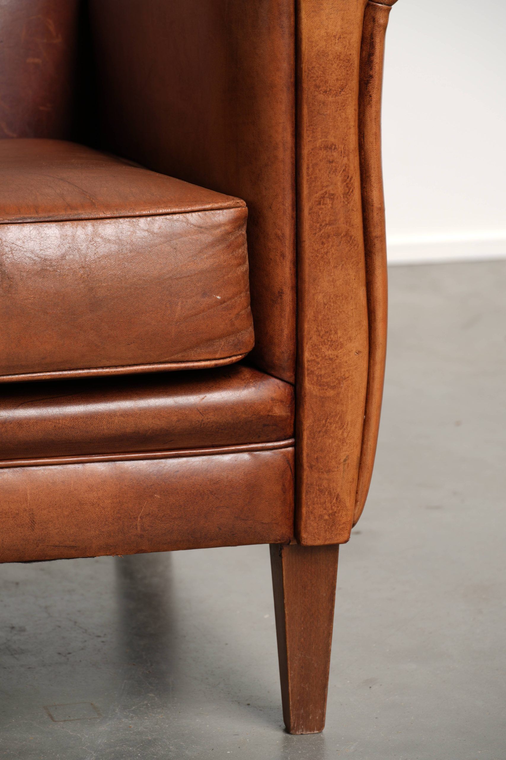 Comfortable set of sheepskin armchairs with and a timeless design