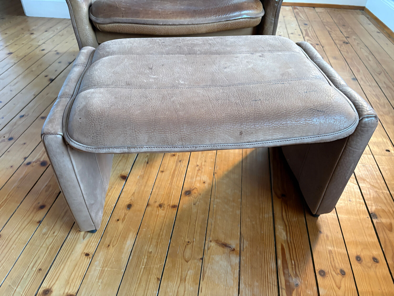 Sede DS 50 armchair and ottoman