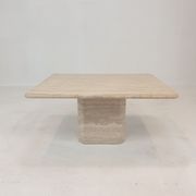 Table basse italienne en travertin, années 1980