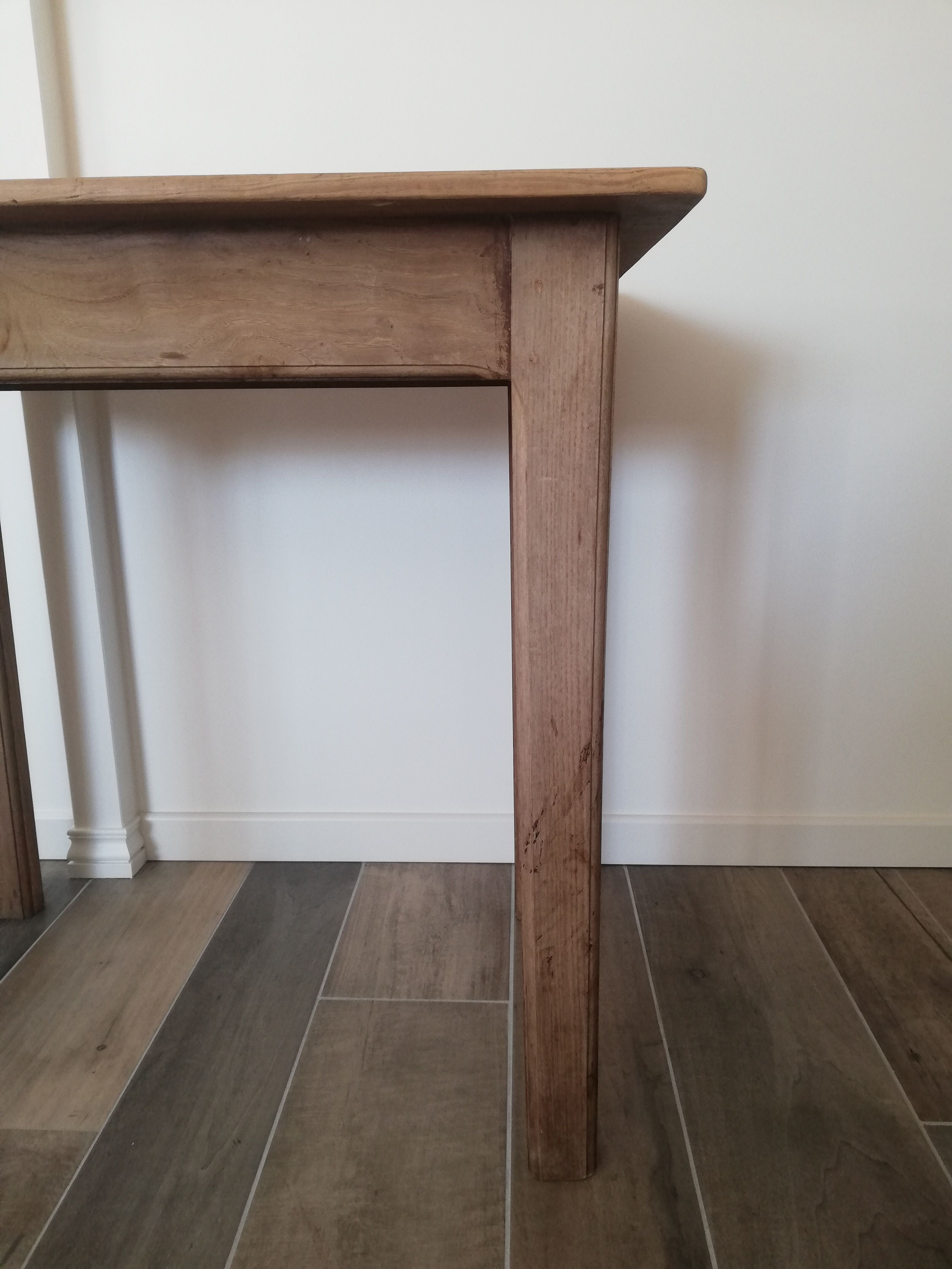 Farmhouse table