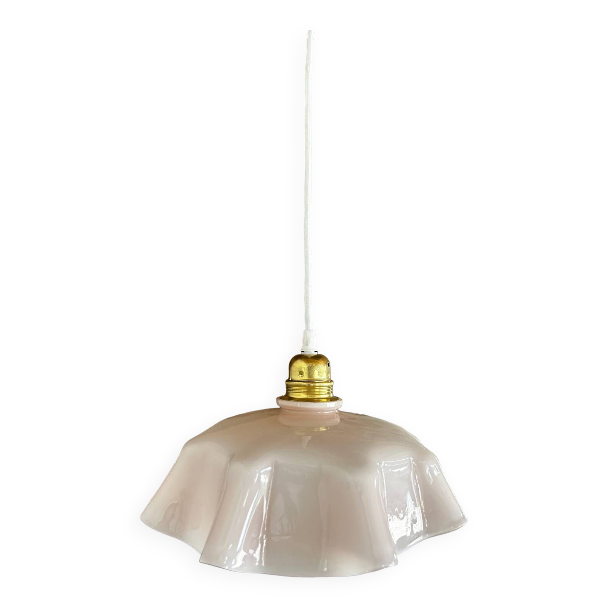 Vintage opaline suspension