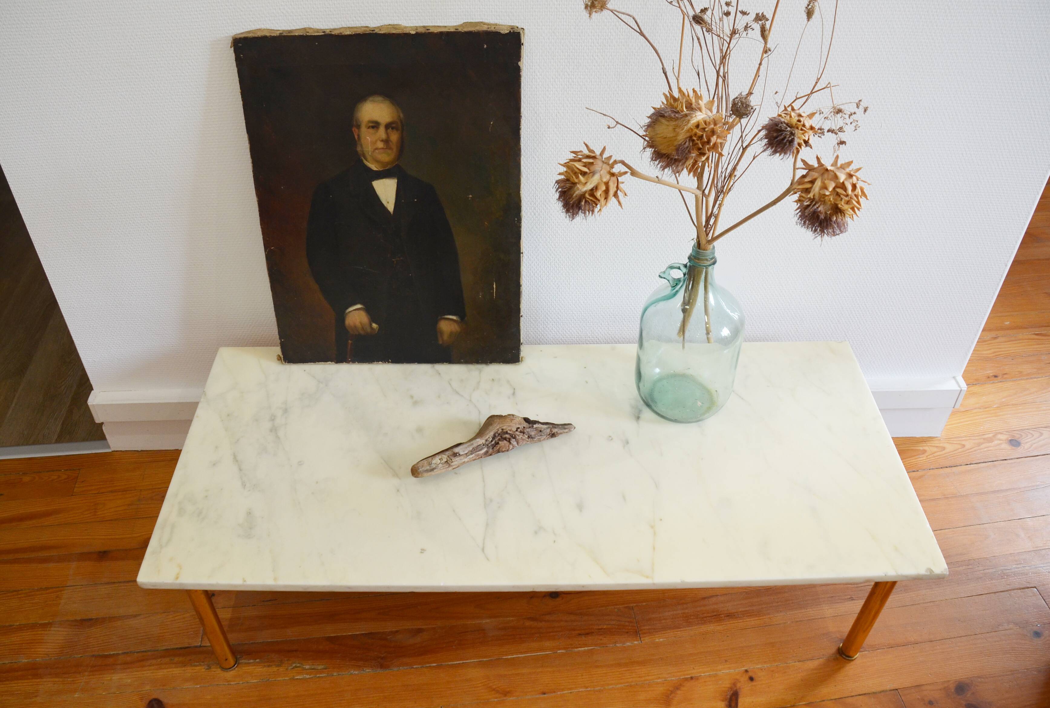 Coffee table in marble and gilded metal 70s