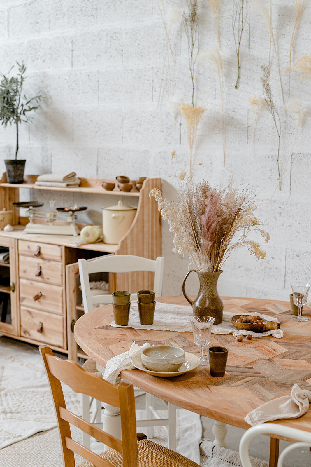 Oval marquetry table – solid wood