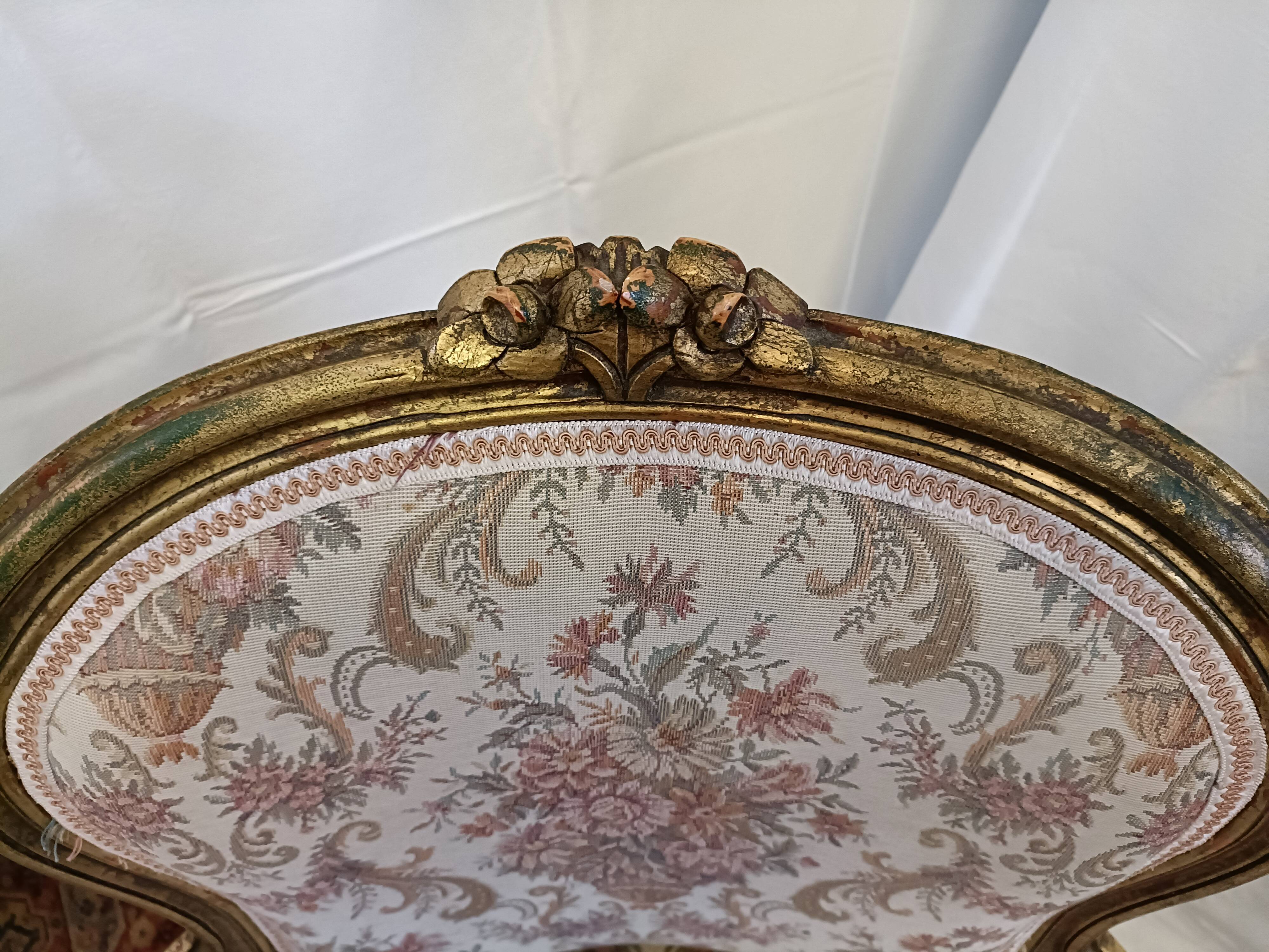 Pair of shepherdesses Louis XV gilded wood