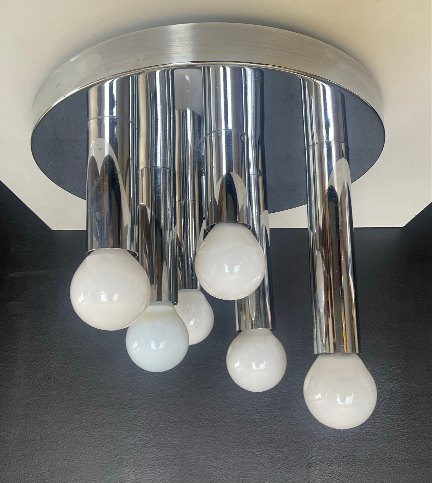 Sciolari ceiling light for a baker from the 1970s.