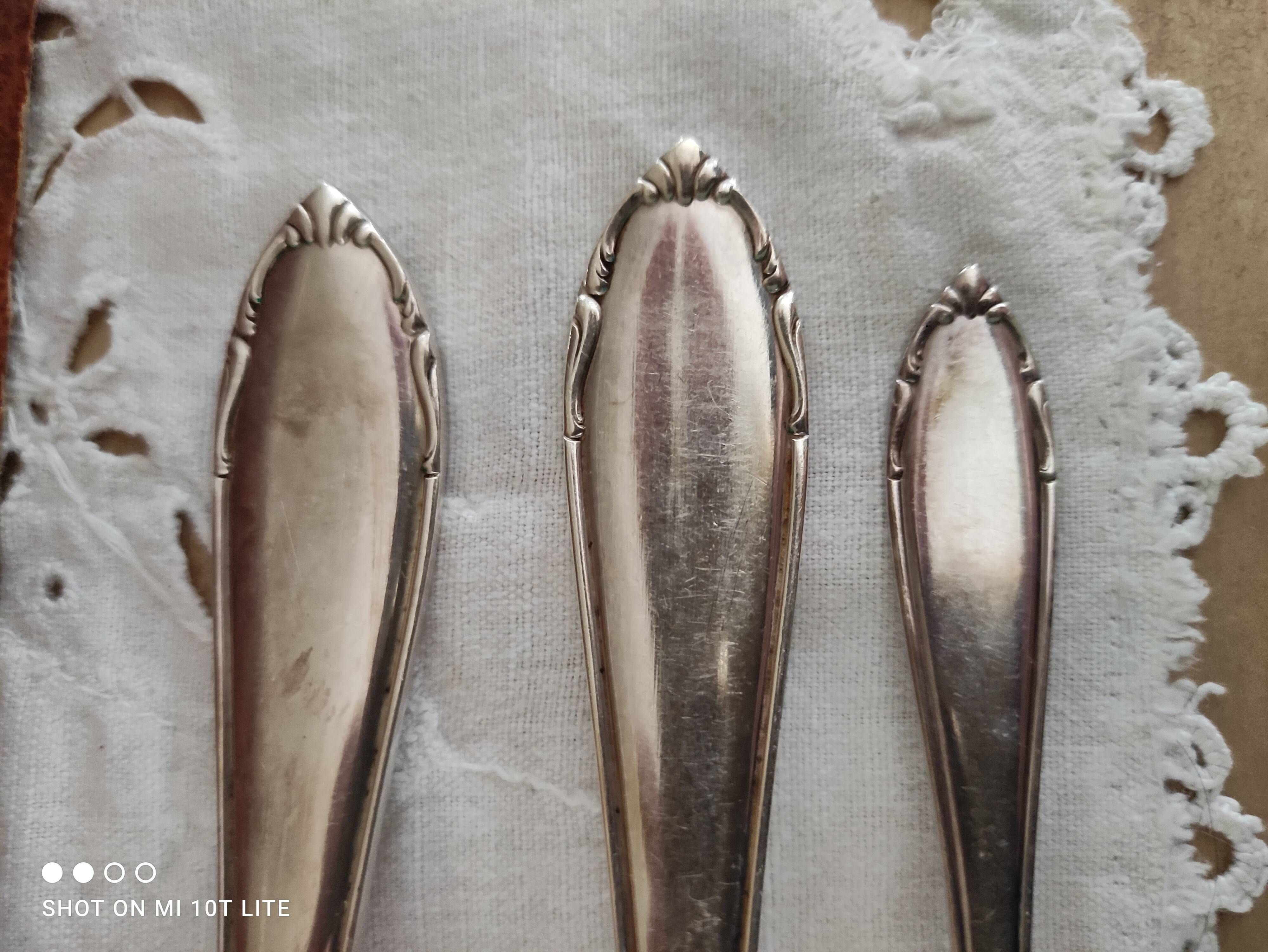 37-piece cutlery set in silver-plated metal in its original box