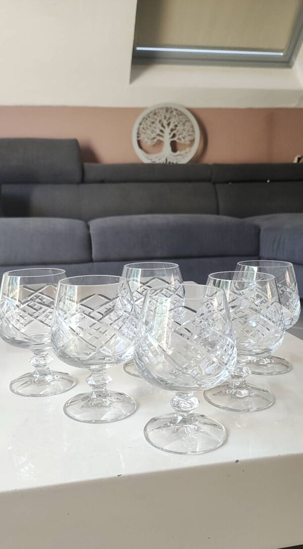 Lot 6 verres cognac/brandy. en cristal bohème taillé. boho.chic