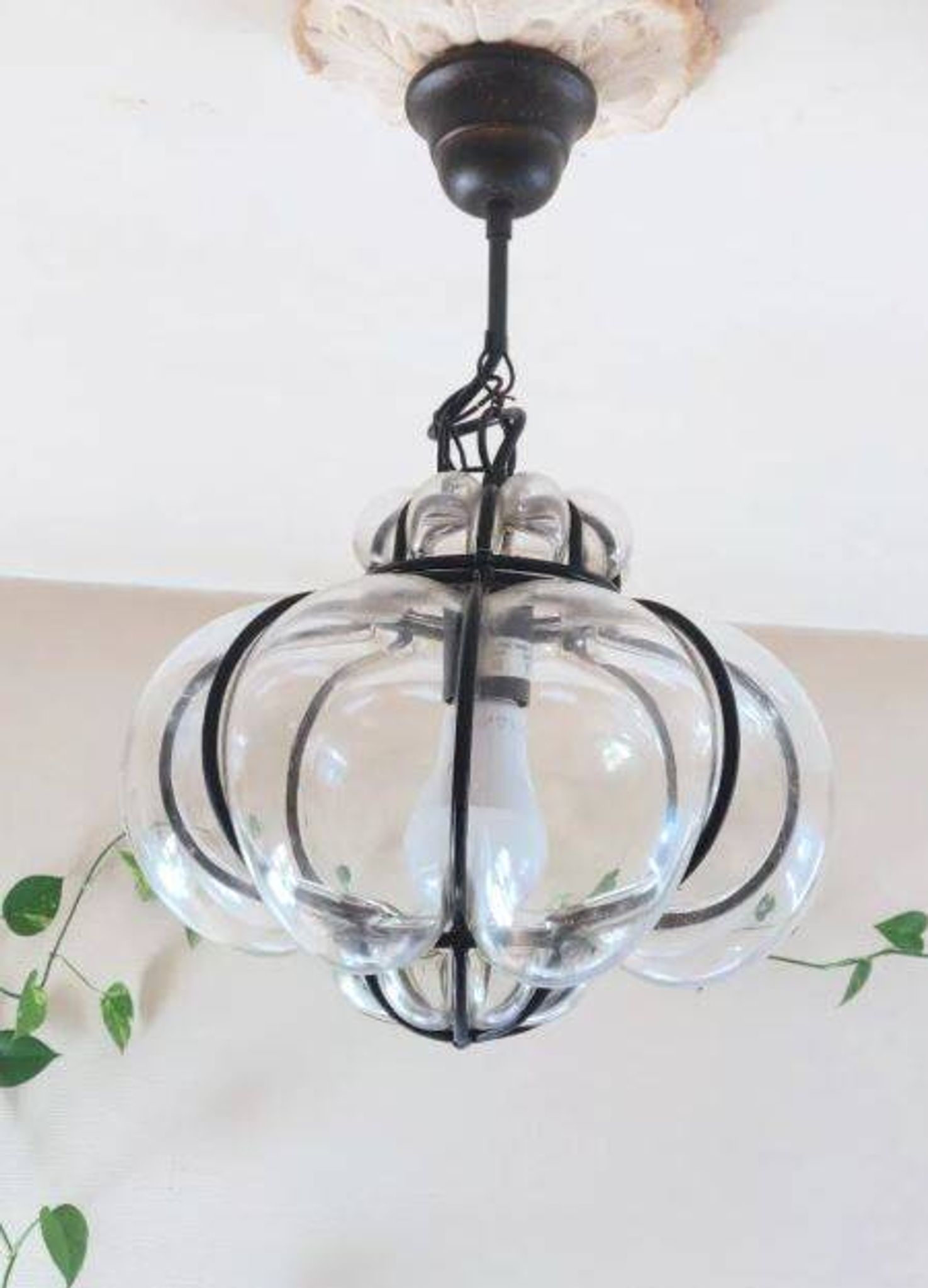 Vintage Venetian cage pendant light in blown Murano glass, 1950/1970