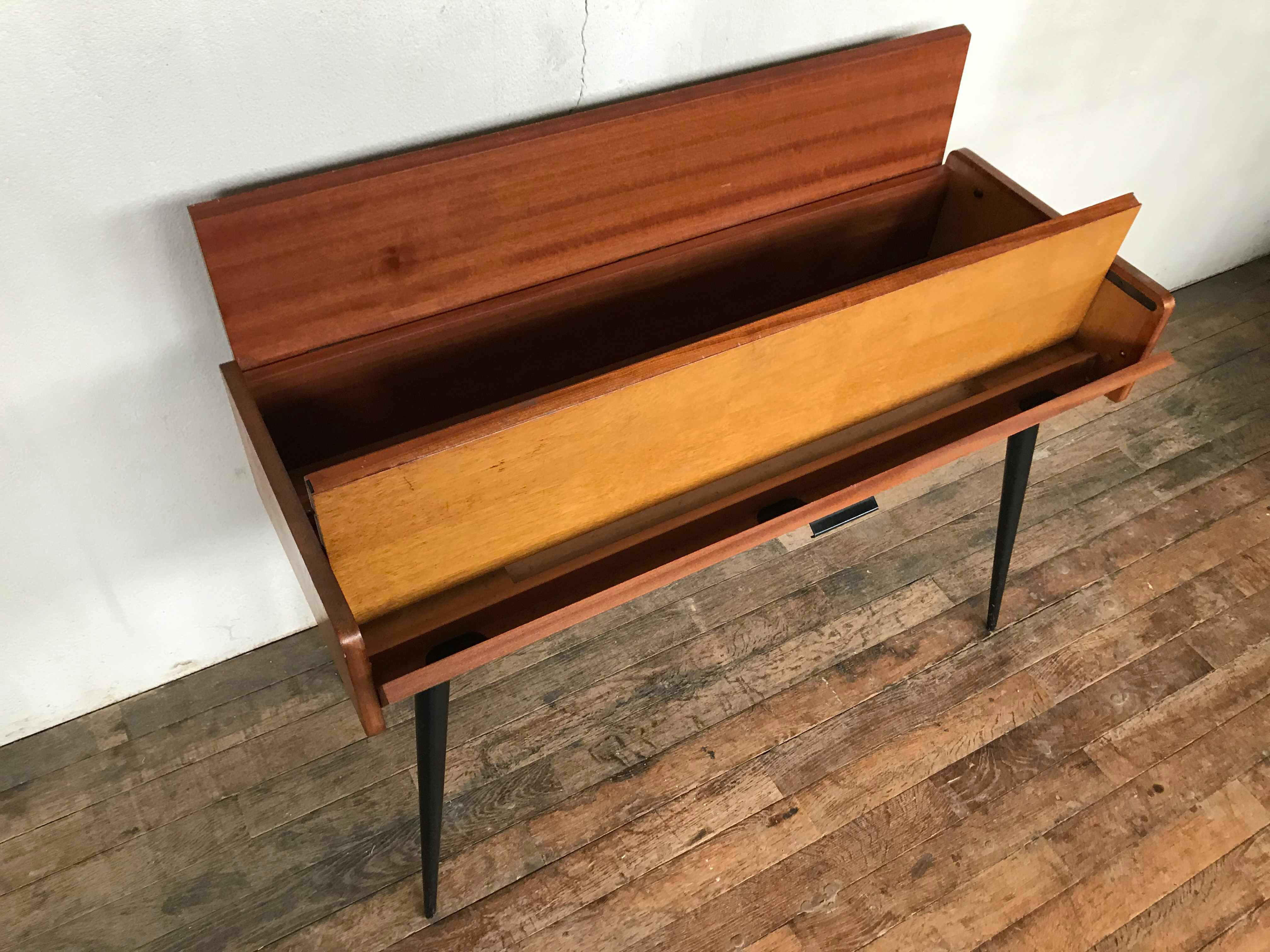 Bureau tricoteuse en teck vintage pieds compas fuseaux noir 1950 1960 style scandinave