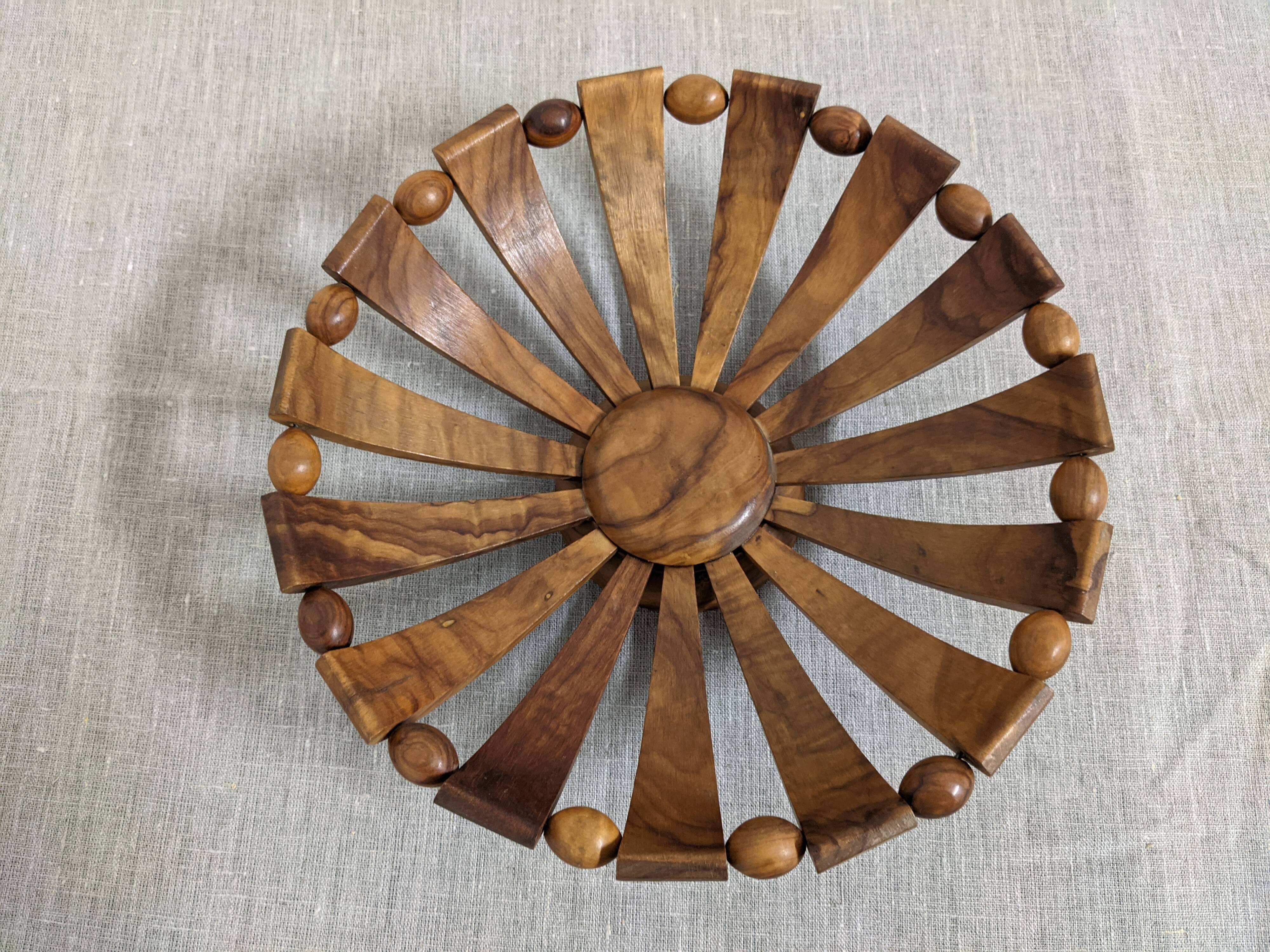 Olive wood fruit cup 60/70