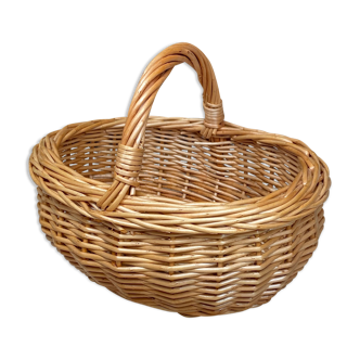 Rattan basket