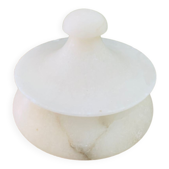 Alabaster pot