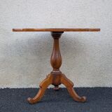 Violin table