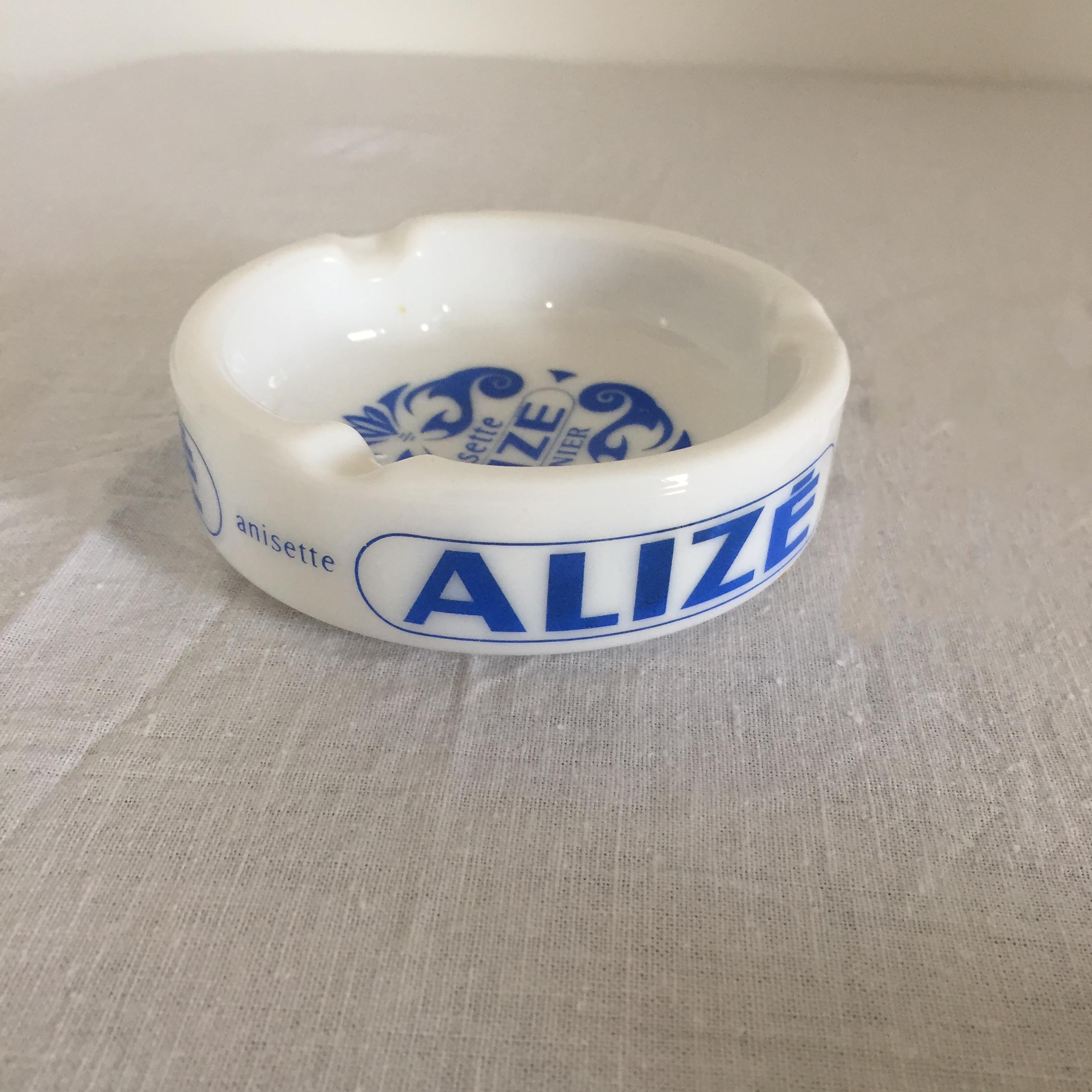 Cendrier anisette Alizé Cusenier