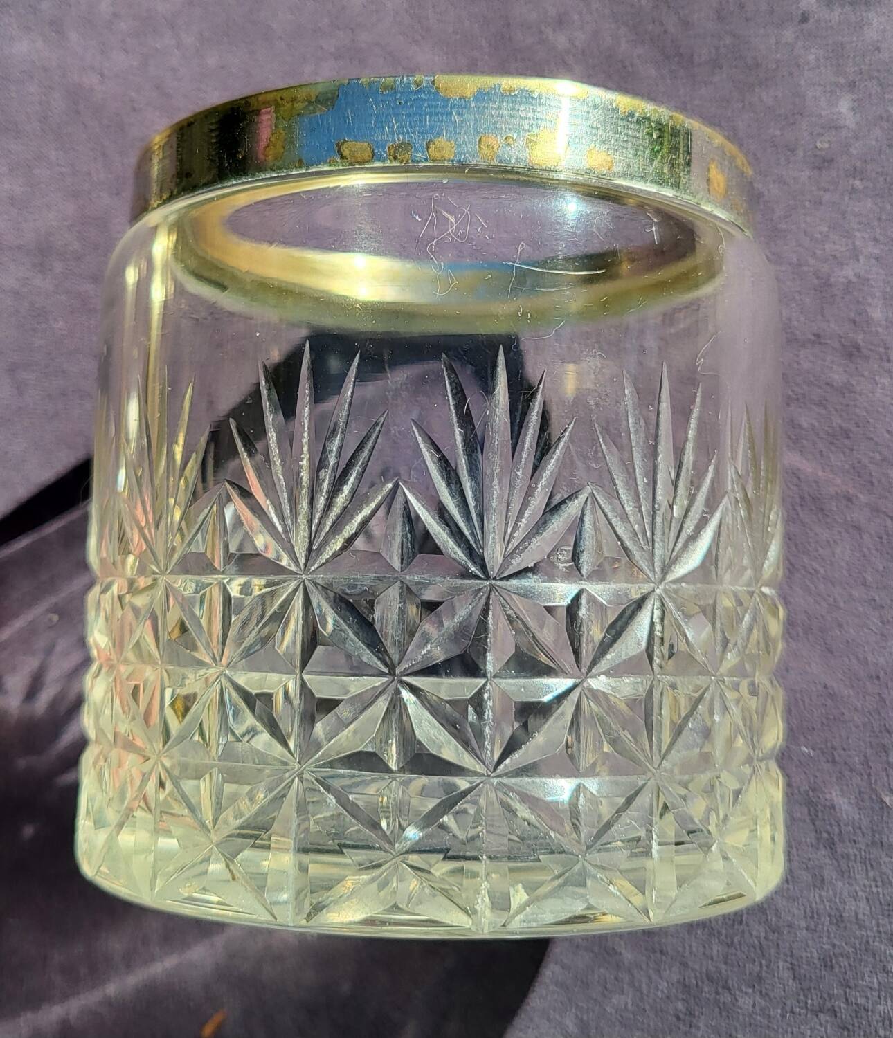 Vanity, cut crystal box